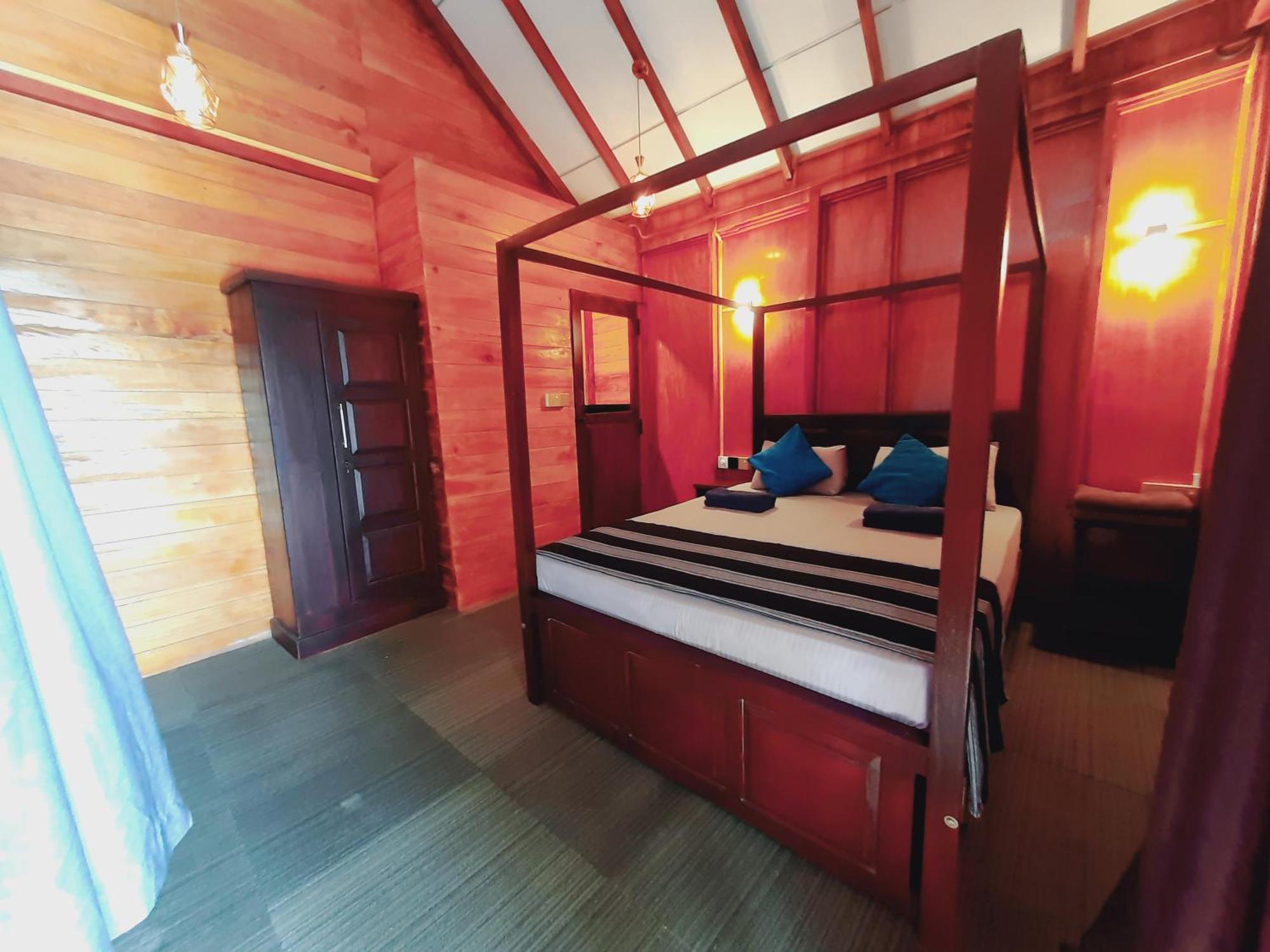 Feel The Waves Hotel Arugam Bay Exterior photo